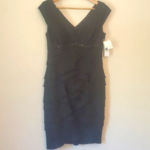 Alex Evenings Petite Black Midi Dress